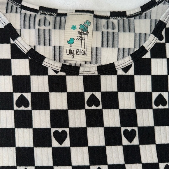 Black white checkered baby tee frilly edge girl sz 16/women’s Medium for… - Picture 3 of 4